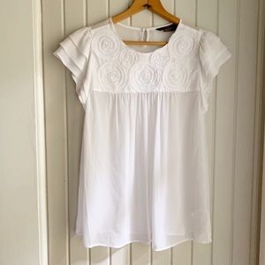 Max Studio White Floral Appliqué Top